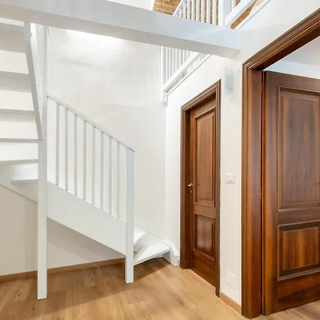 Hostdomus - San Secondo * Torino