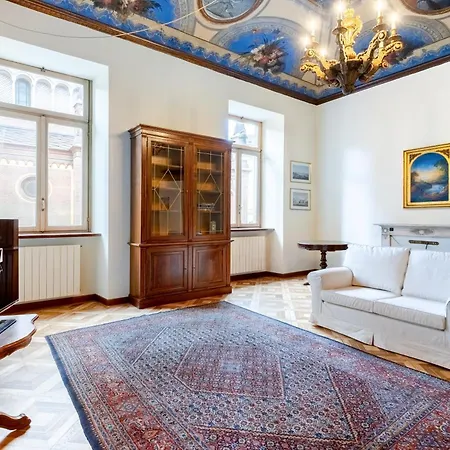 Hostdomus - San Secondo * Turin